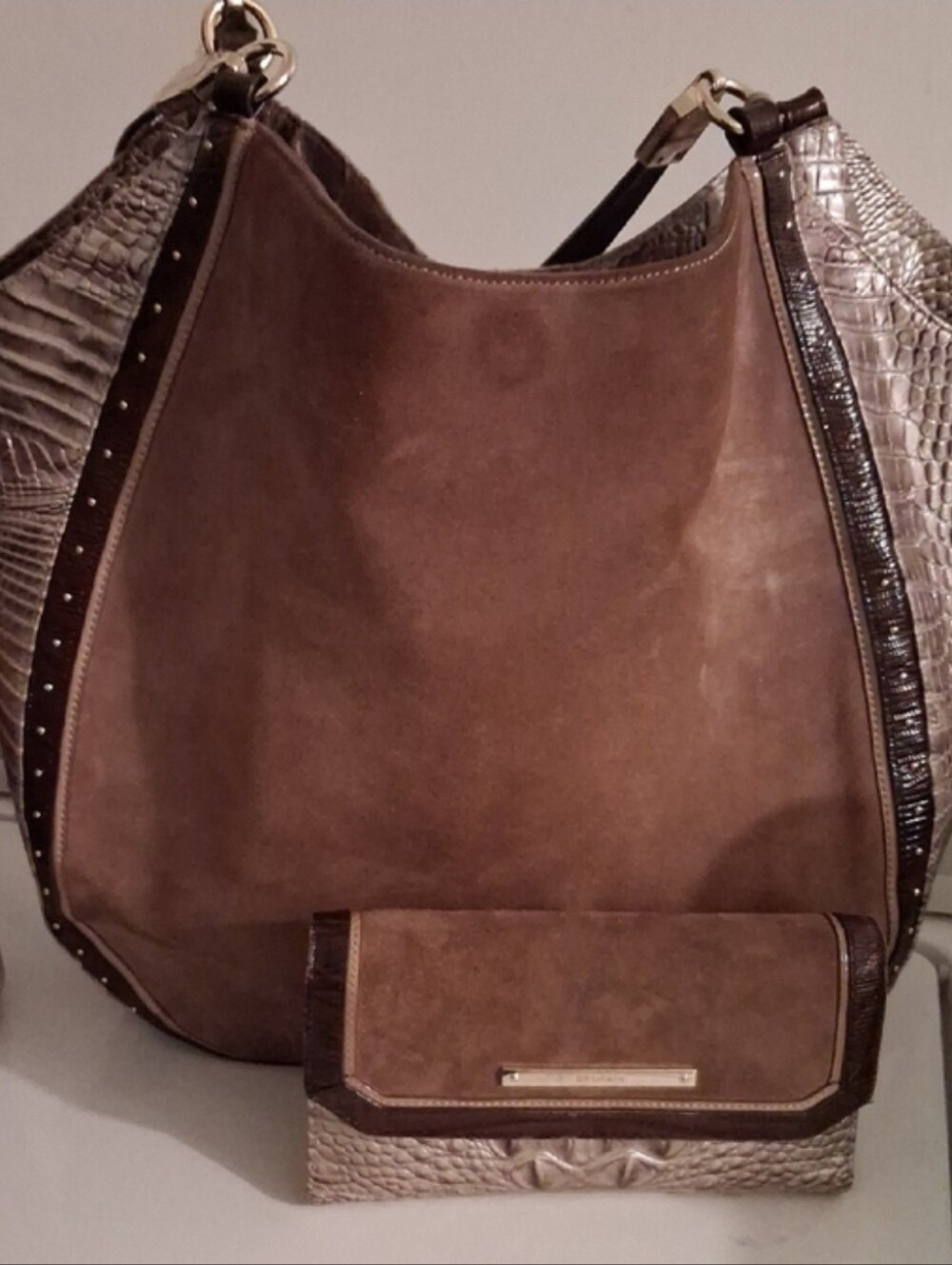FLASH SALE TIL 9P ONLY!Brahmin CLERMONT CHARDONNAY THELMA + Trifold Wallet Set